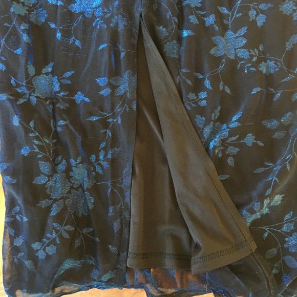 evening gown - Picture 3 of 3